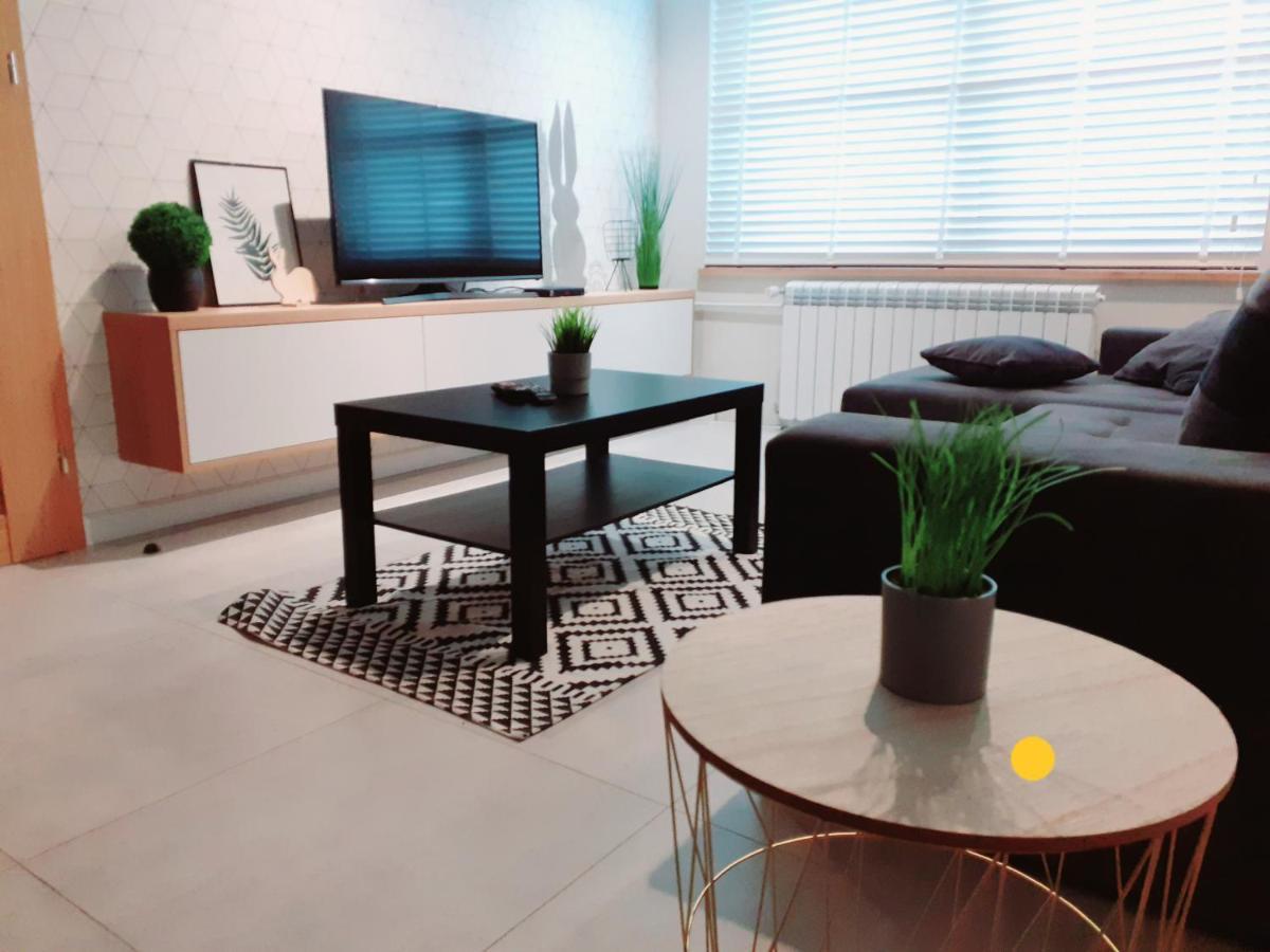 Apartament Mierzyn Miedzychod Esterno foto